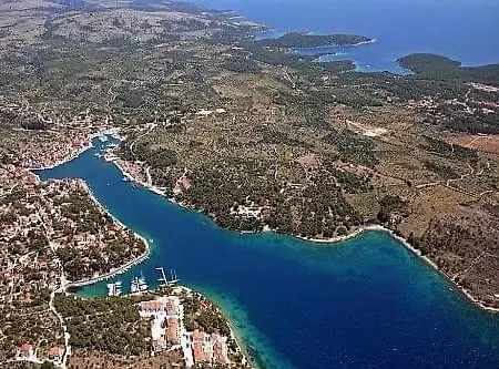 Mit 2 Schlafzimmer In Der Miravala Apartamento Milna (Brac)